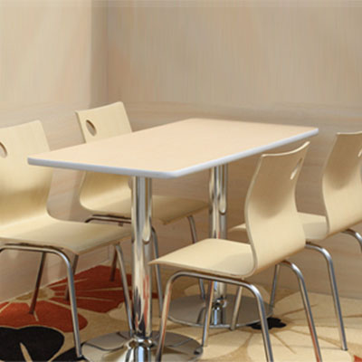 学校食堂餐桌